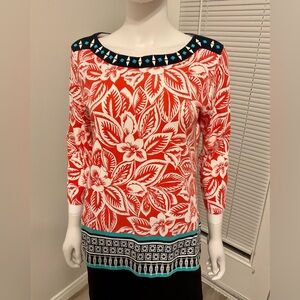 Ruby Rd ​​Spring blouse with floral decoration Sz-M. A beautiful top with
